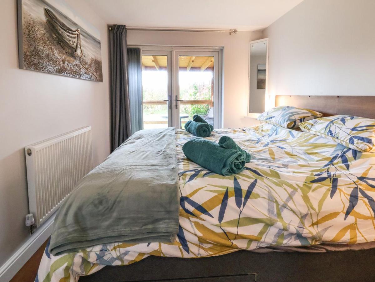 Meols Holiday Lodge Wirral Esterno foto