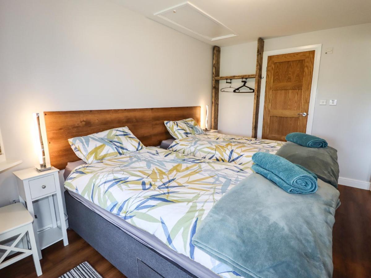 Meols Holiday Lodge Wirral Esterno foto