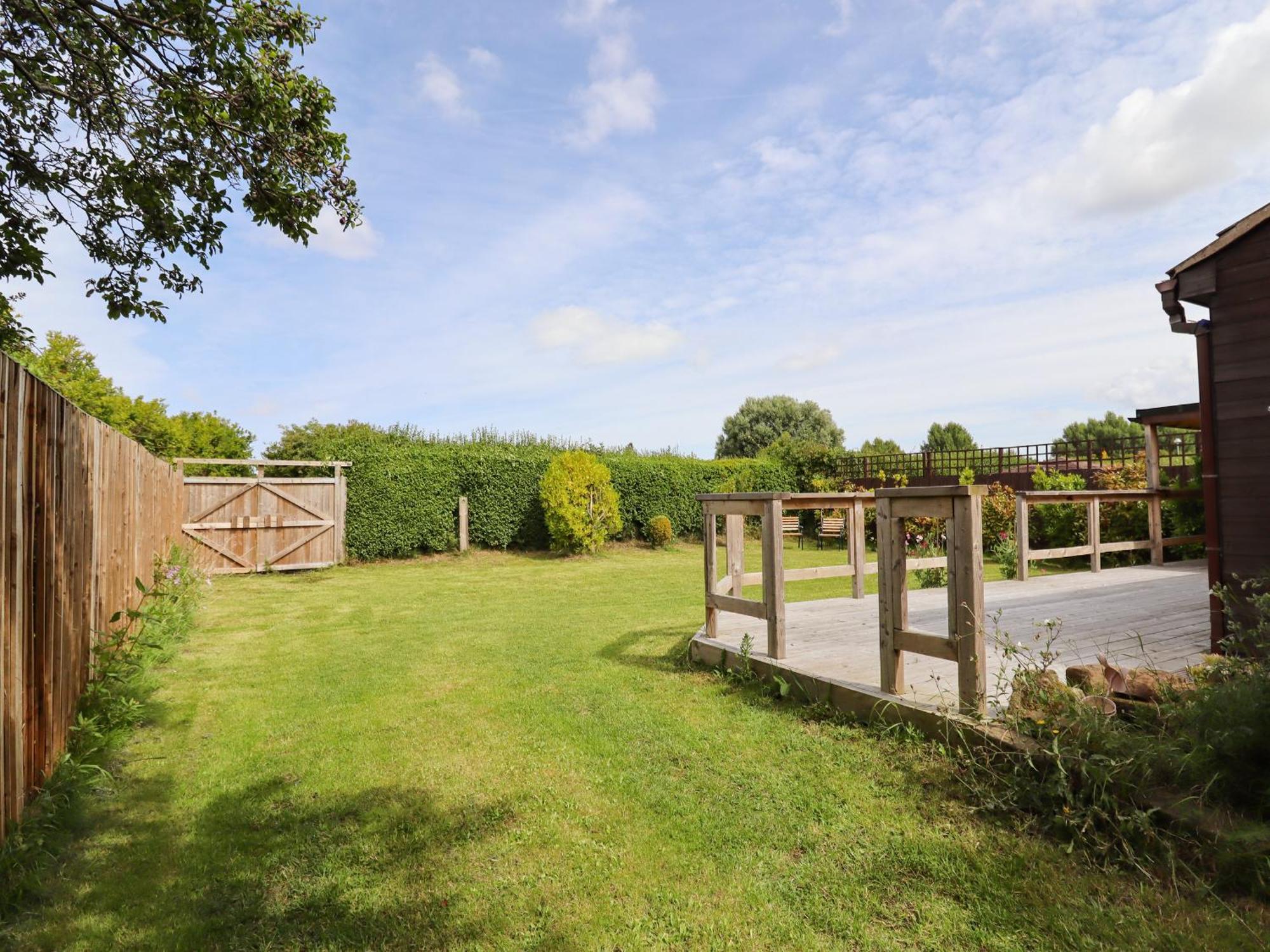 Meols Holiday Lodge Wirral Esterno foto